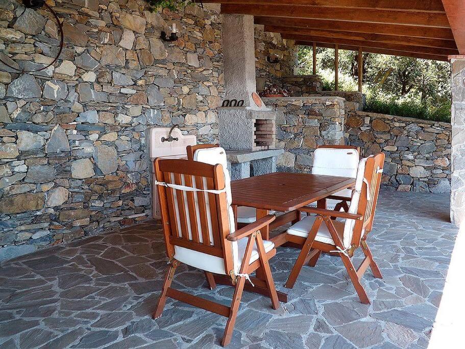 Nature&Sea Chalet Corniglia Bagian luar foto