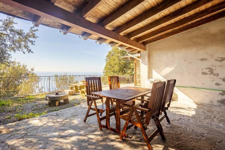 Nature&Sea Chalet Corniglia Bagian luar foto