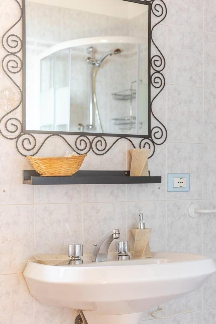 Nature&Sea Chalet Corniglia Bagian luar foto